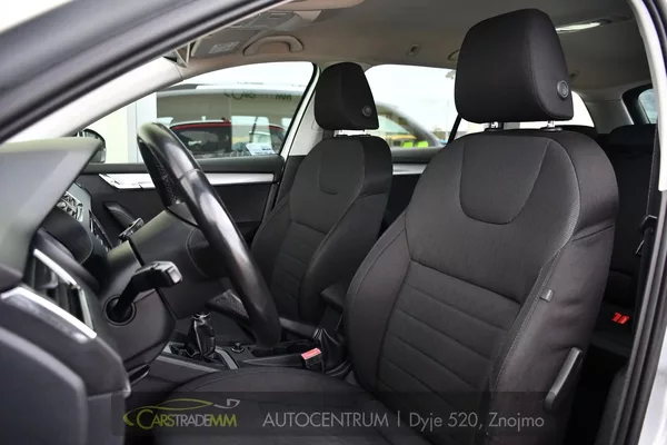 Škoda Octavia 2,0TDi - foto 11