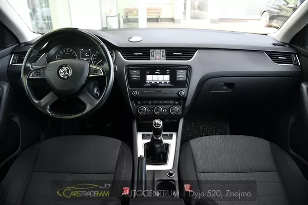 Škoda Octavia 2,0TDi - foto 20