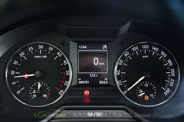 Škoda Octavia 2,0TDi - foto 29