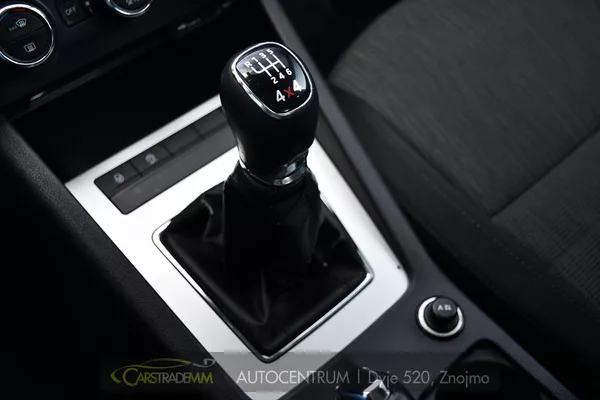 Škoda Octavia 2,0TDi - foto 33