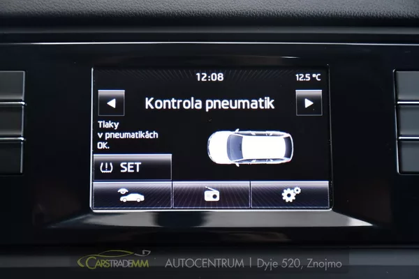 Škoda Octavia 2,0TDi - foto 38