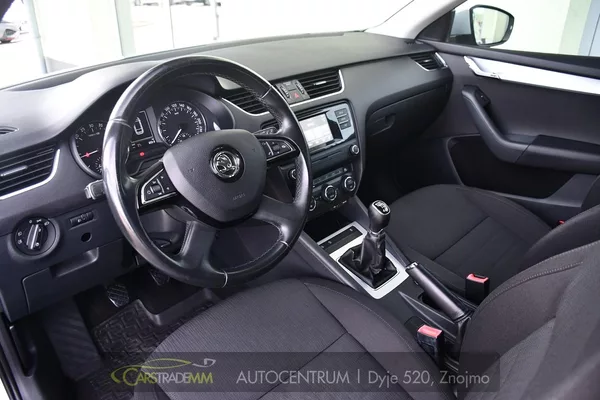 Škoda Octavia 2,0TDi - foto 9