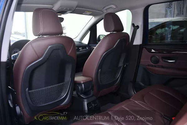 BMW Řada 2 216d GRAN TOURER ČR 1.MAJ - foto 12