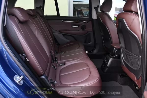 BMW Řada 2 216d GRAN TOURER ČR 1.MAJ - foto 18