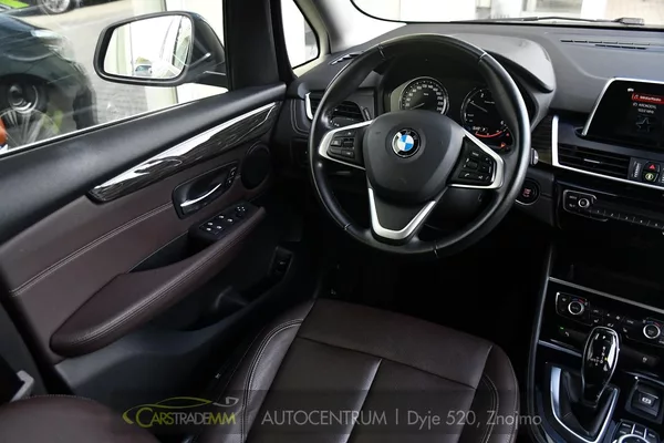 BMW Řada 2 216d GRAN TOURER ČR 1.MAJ - foto 21