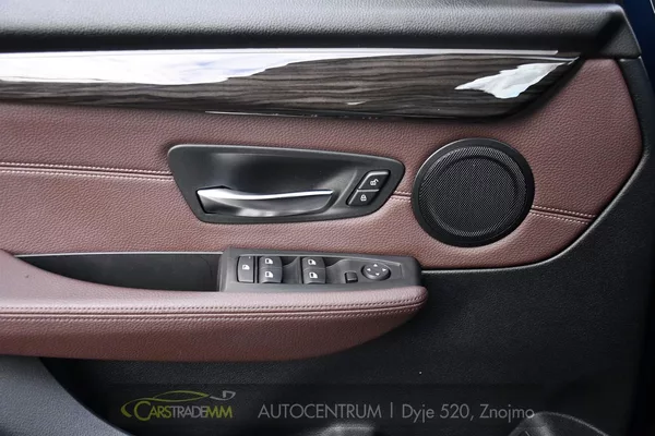 BMW Řada 2 216d GRAN TOURER ČR 1.MAJ - foto 27