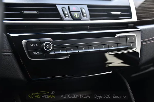 BMW Řada 2 216d GRAN TOURER ČR 1.MAJ - foto 32