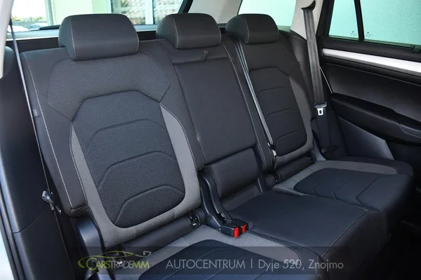 Škoda Kodiaq 2.0TDi 4X4 ACC LED NAV CARPLAY - foto 19