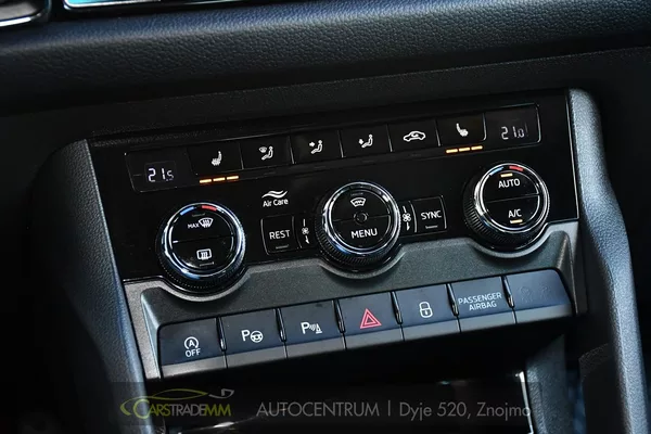 Škoda Kodiaq 2.0TDi 4X4 ACC LED NAV CARPLAY - foto 32