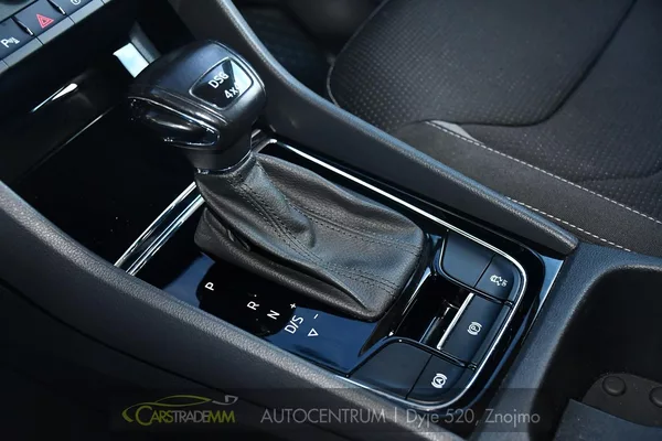 Škoda Kodiaq 2.0TDi 4X4 ACC LED NAV CARPLAY - foto 33