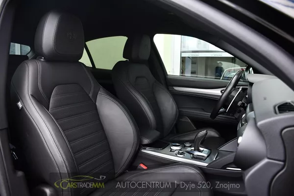 Alfa Romeo Stelvio 2.2 Diesel 16V 154kW Veloce Q4 - foto 17