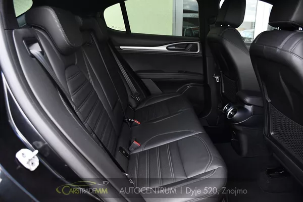 Alfa Romeo Stelvio 2.2 Diesel 16V 154kW Veloce Q4 - foto 18