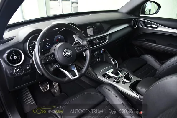 Alfa Romeo Stelvio 2.2 Diesel 16V 154kW Veloce Q4 - foto 9