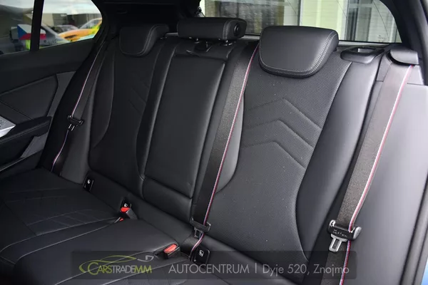 BMW Řada 1 118d M-SPORT 1M ČR - foto 14
