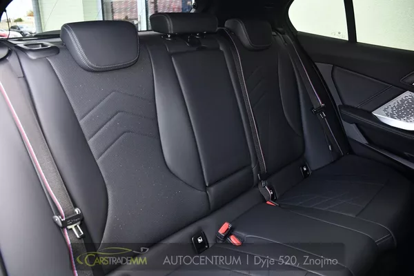 BMW Řada 1 118d M-SPORT 1M ČR - foto 19