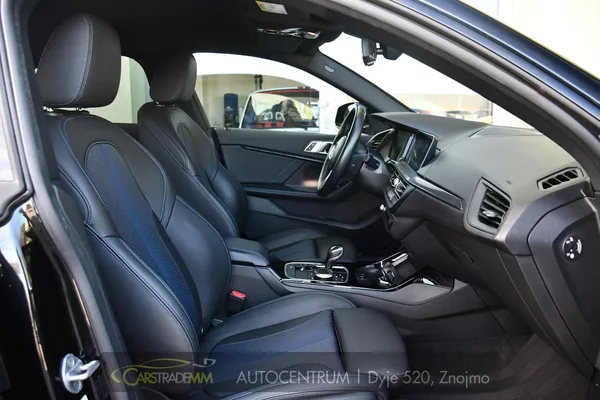 BMW Řada 2 218d M-SPORT 1M ČR - foto 16