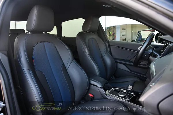 BMW Řada 2 218d M-SPORT 1M ČR - foto 17