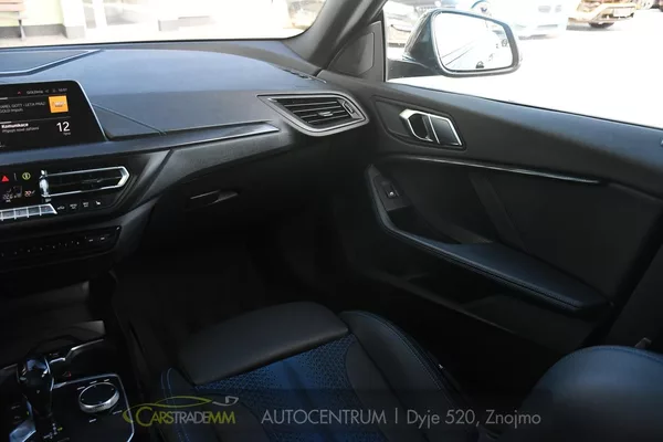 BMW Řada 2 218d M-SPORT 1M ČR - foto 22