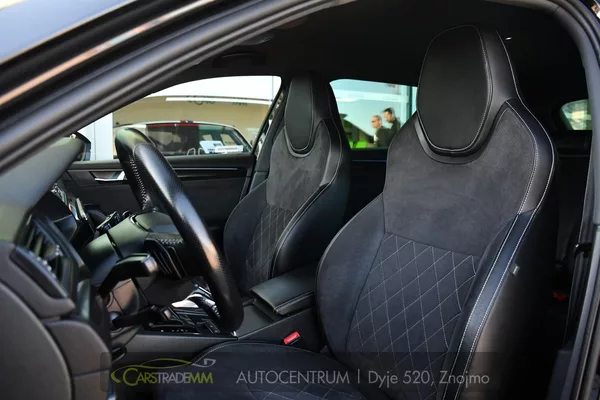 Škoda Superb 2,0TDI SPORTLINE DSG ČR 1.MAJ - foto 11