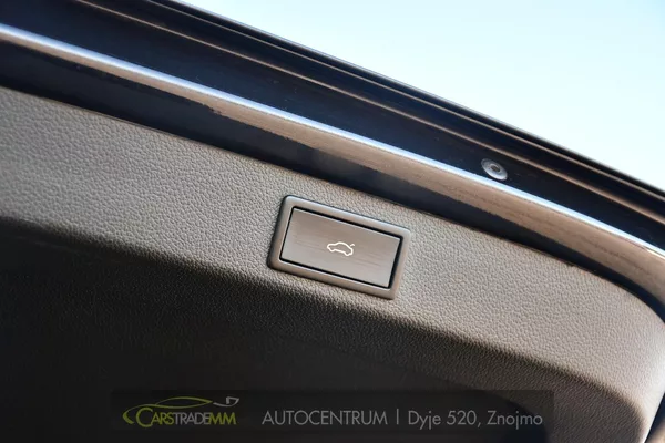 Škoda Superb 2,0TDI SPORTLINE DSG ČR 1.MAJ - foto 50