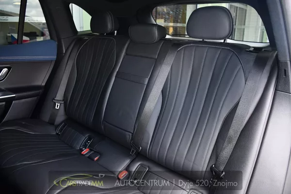 Mercedes-Benz EQE 500 4M PANOR HYPERSCREEN - foto 14