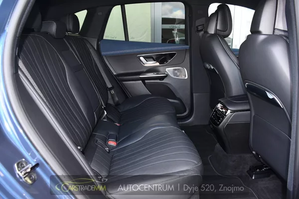 Mercedes-Benz EQE 500 4M PANOR HYPERSCREEN - foto 18
