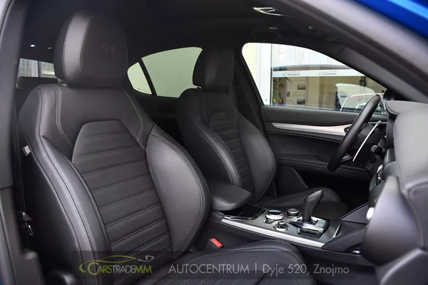Alfa Romeo Stelvio 2.0 Turbo 16V 206kW Veloce Q4 - foto 17