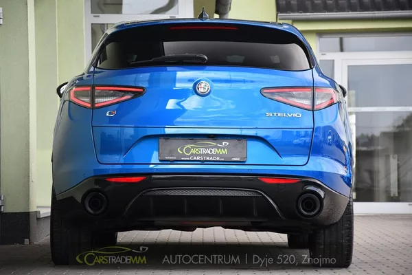 Alfa Romeo Stelvio 2.0 Turbo 16V 206kW Veloce Q4 - foto 4
