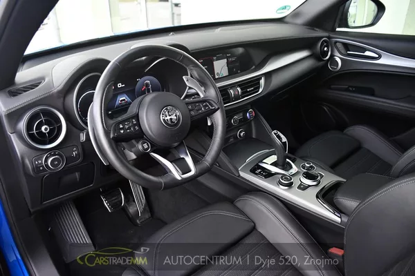 Alfa Romeo Stelvio 2.0 Turbo 16V 206kW Veloce Q4 - foto 9