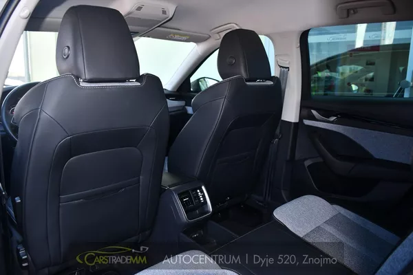 Škoda Octavia 2.0TDi Top Selection DSG ACC - foto 12