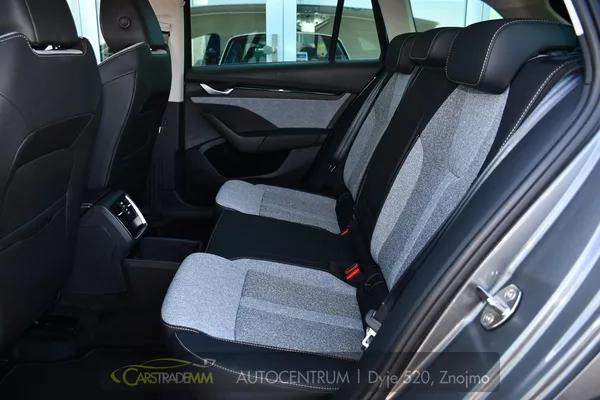 Škoda Octavia 2.0TDi Top Selection DSG ACC - foto 13