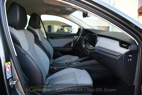 Škoda Octavia 2.0TDi Top Selection DSG ACC - foto 16