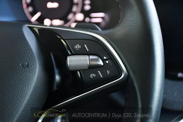 Škoda Octavia 2.0TDi Top Selection DSG ACC - foto 26