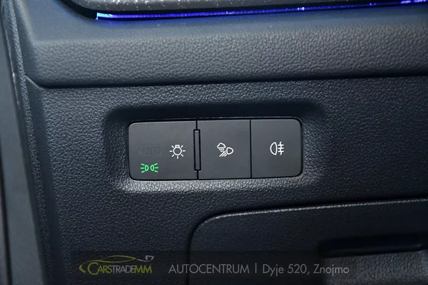 Škoda Octavia 2.0TDi Top Selection DSG ACC - foto 28
