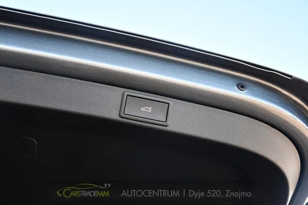 Škoda Octavia 2.0TDi Top Selection DSG ACC - foto 50
