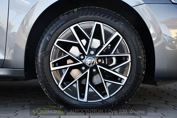 Škoda Octavia 2.0TDi Top Selection DSG ACC - foto 51