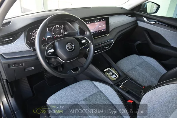 Škoda Octavia 2.0TDi Top Selection DSG ACC - foto 9