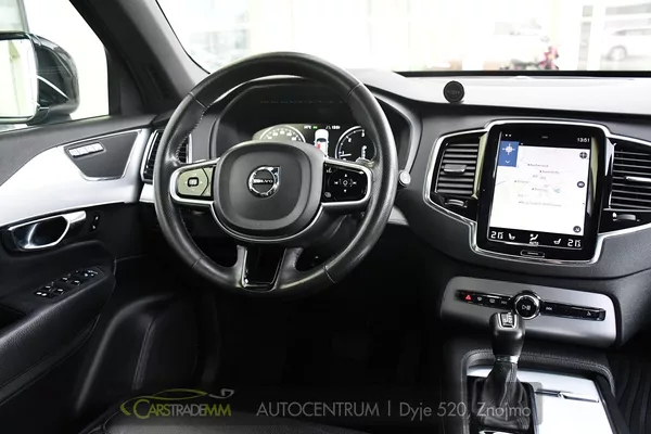 Volvo XC90 D5 AWD MOMENTUM ČR - foto 19