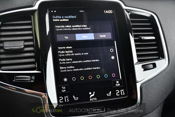 Volvo XC90 D5 AWD MOMENTUM ČR - foto 35
