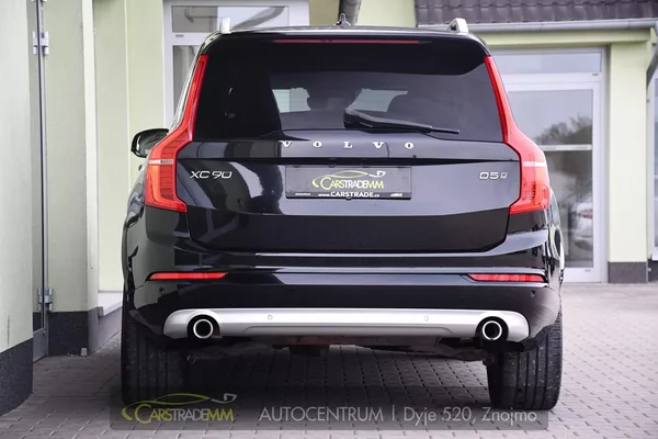 Volvo XC90 D5 AWD MOMENTUM ČR - foto 4