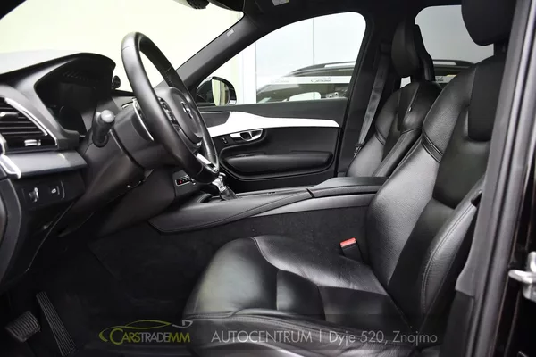 Volvo XC90 D5 AWD MOMENTUM ČR - foto 9