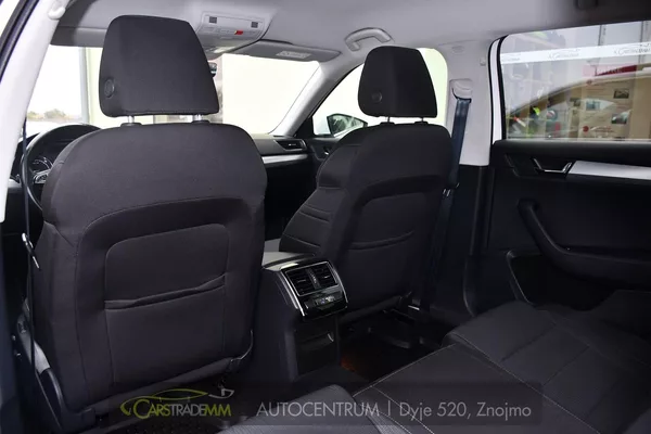 Škoda Superb - foto 13