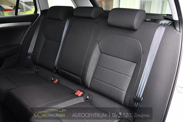 Škoda Superb - foto 15