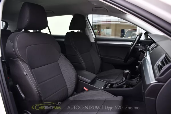 Škoda Superb - foto 18