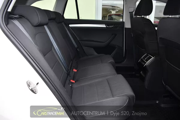 Škoda Superb - foto 19