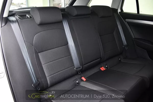 Škoda Superb - foto 20