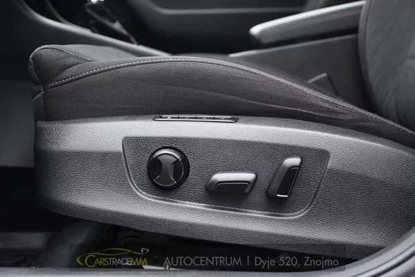 Škoda Superb - foto 28