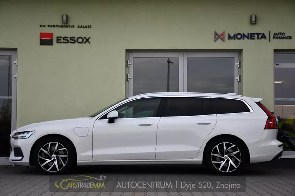 Volvo V60 2,0 T6 186kW - foto 2