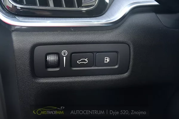 Volvo V60 2,0 T6 186kW - foto 25