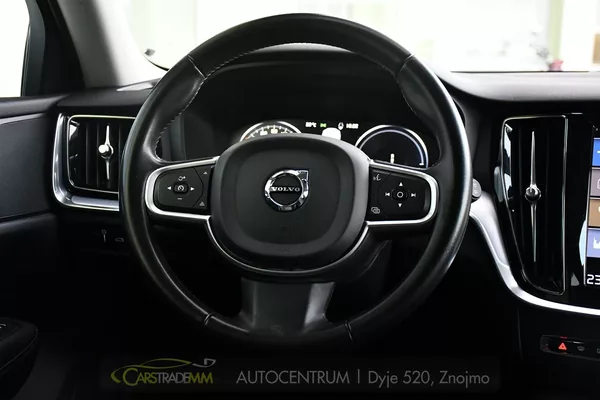 Volvo V60 2,0 T6 186kW - foto 26